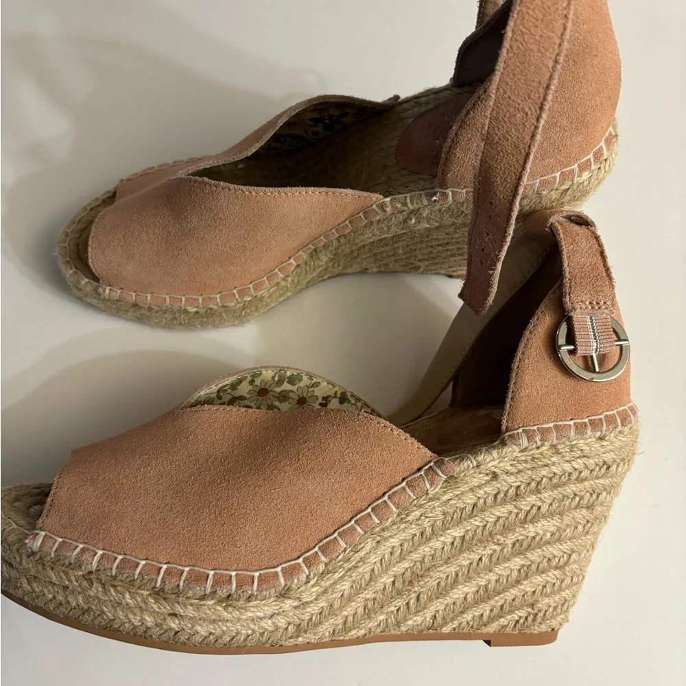 Seychelles Women's Pink/Blush Espadrille Wedge Sandals Size 8